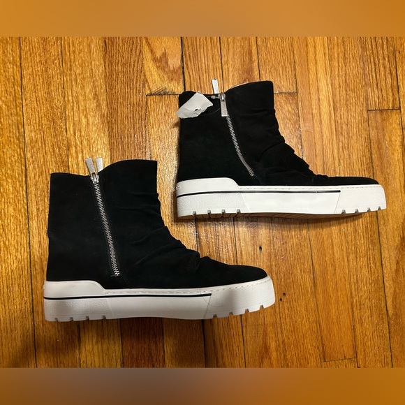 J/Slides NILA Hi Top Platform Sneaker Boots Black Suede,  Double Zip, US Sz 10 - Picture 1 of 9